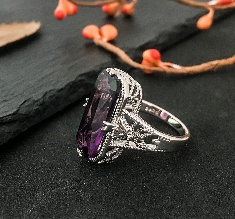 Sterling Silver Amethyst Gemstone Ring